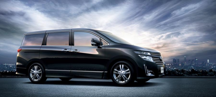 Nissan Elgrand 2011 года  (фото 42 из 44)
